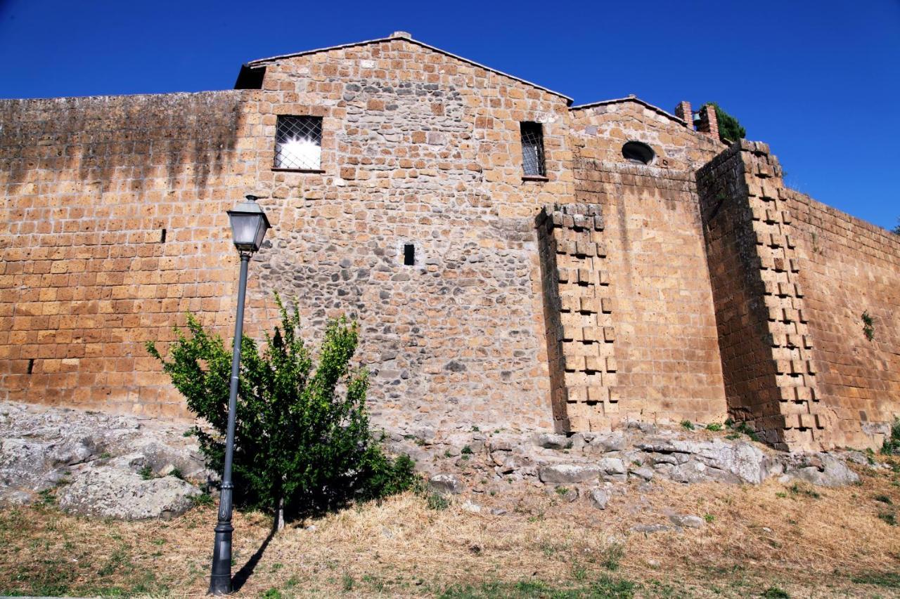 Casa Vacanze Nives Tuscania Exterior photo
