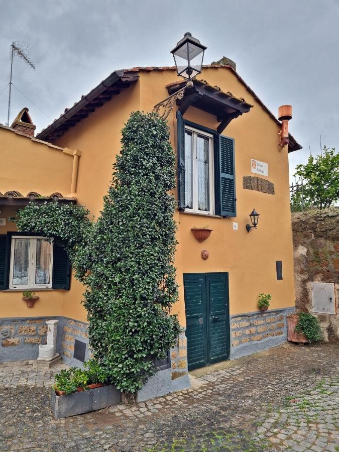 Casa Vacanze Nives Tuscania Exterior photo