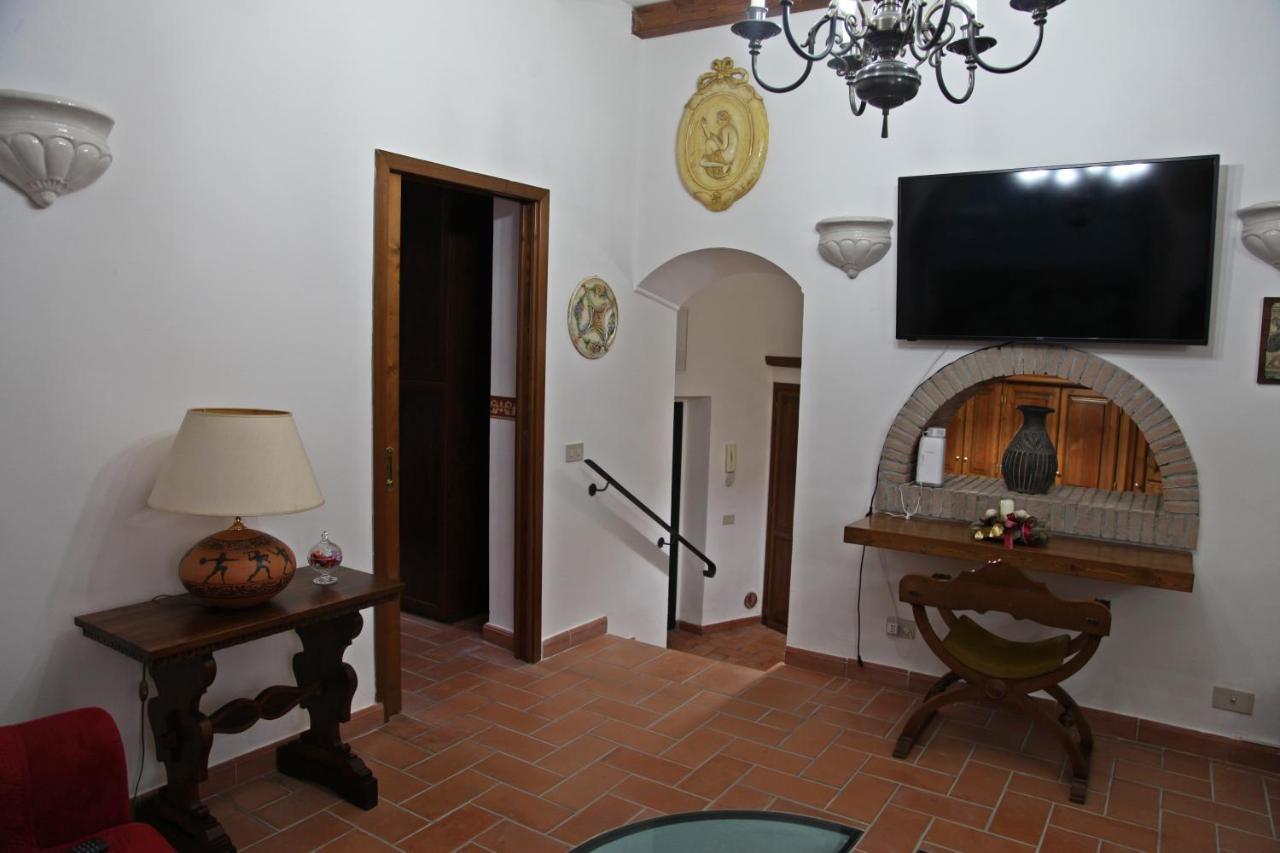 Casa Vacanze Nives Tuscania Exterior photo