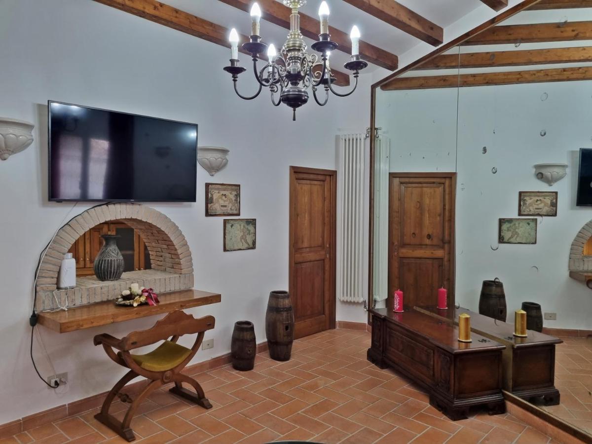 Casa Vacanze Nives Tuscania Exterior photo