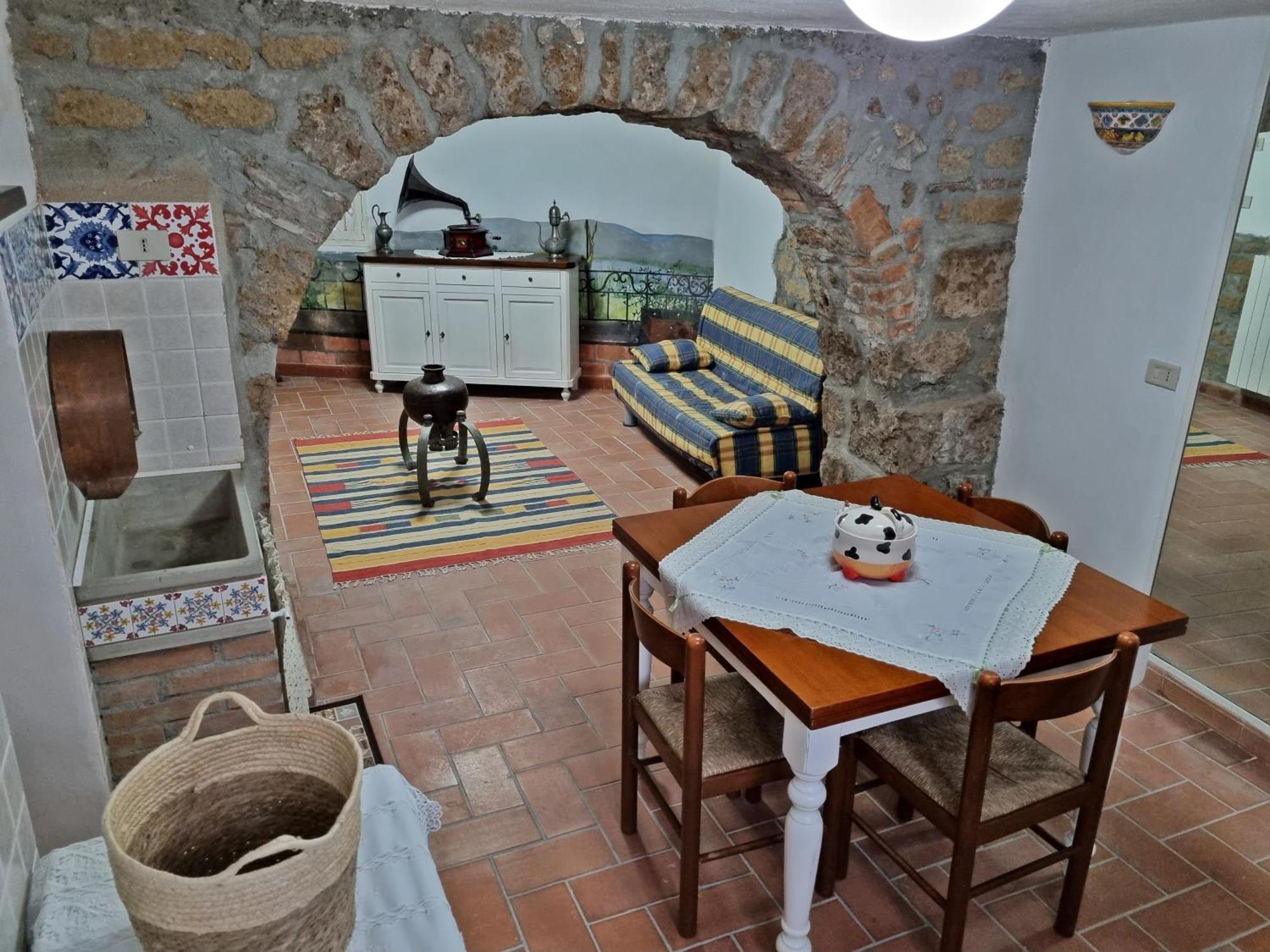 Casa Vacanze Nives Tuscania Exterior photo
